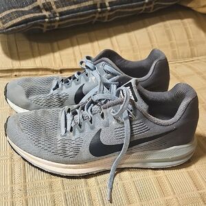 Nike Gray and Black Athletic Shoes with Performance Mesh